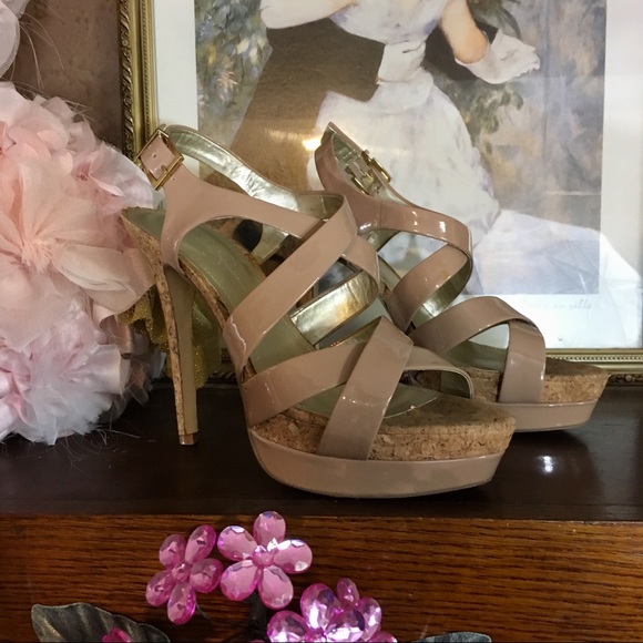 Jessica Simpson Shoes - JESSICA SIMPSON FAUX PATENT LEATHER HEELS "ENDO"